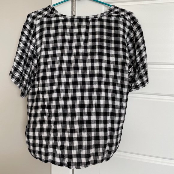Volcom Women’s Black & White Plaid Blouse - Picture 2 of 3